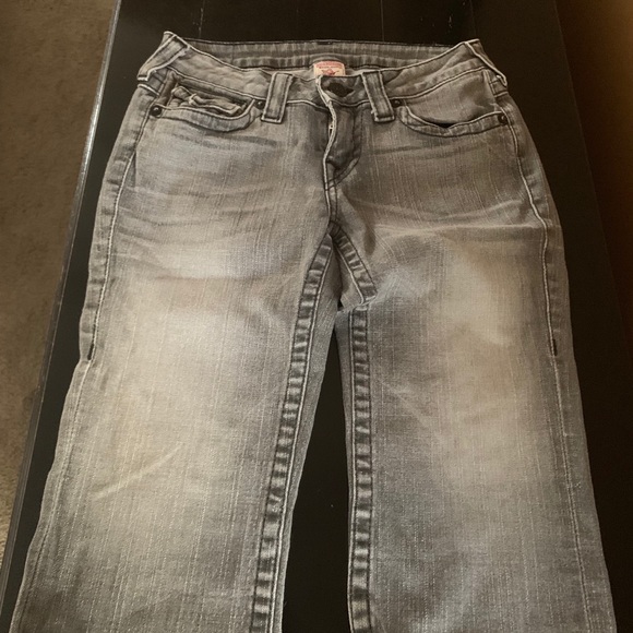 True Religion designer denim shorts - Picture 4 of 6